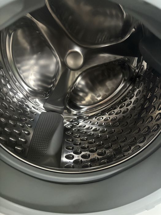 ⸻  Пералня Siemens iQ700 WM14Y59D – 8 кг, 1400 оборота