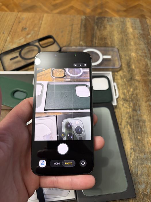 Продавам Iphone 13 pro