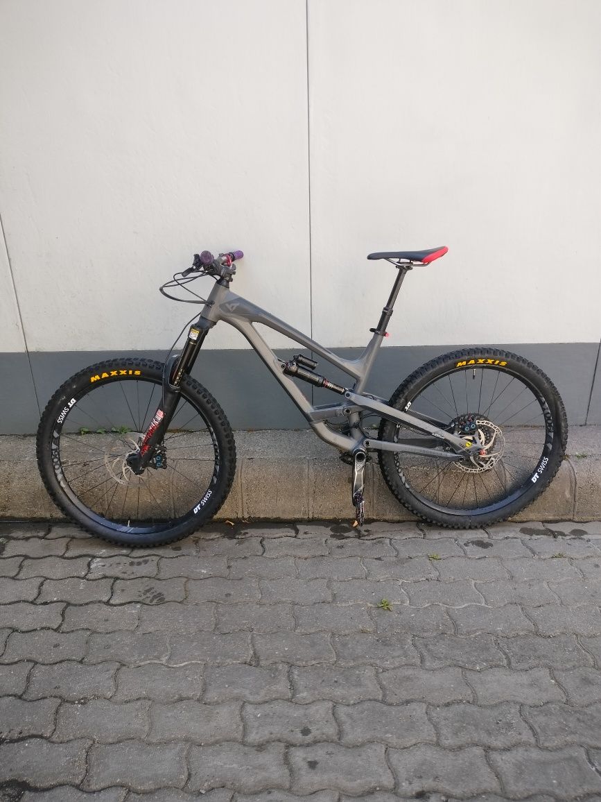 YT Capra AL Comp 2018 L