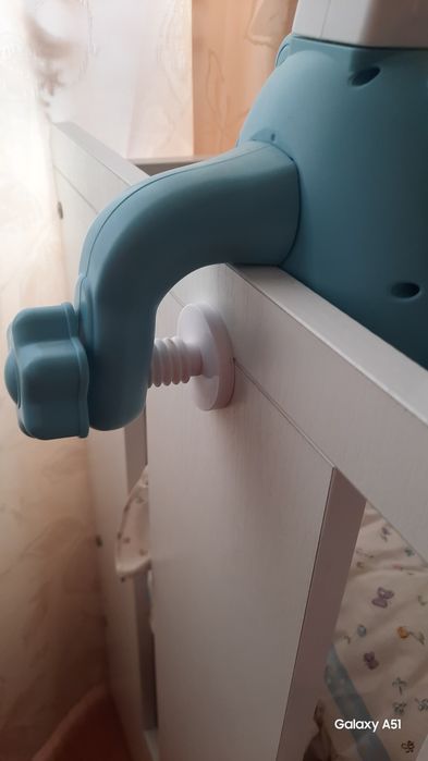 Carusel muzical pentru pătuț