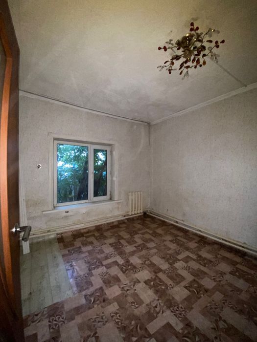 Продам дом в средней состоянии
