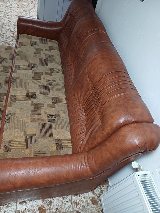 Se vinde canapea extensibila