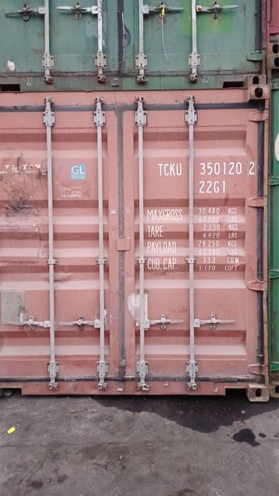 Контейнера в наличии 20 фут. 40 фут. низкие ж/д. 40 фут морские