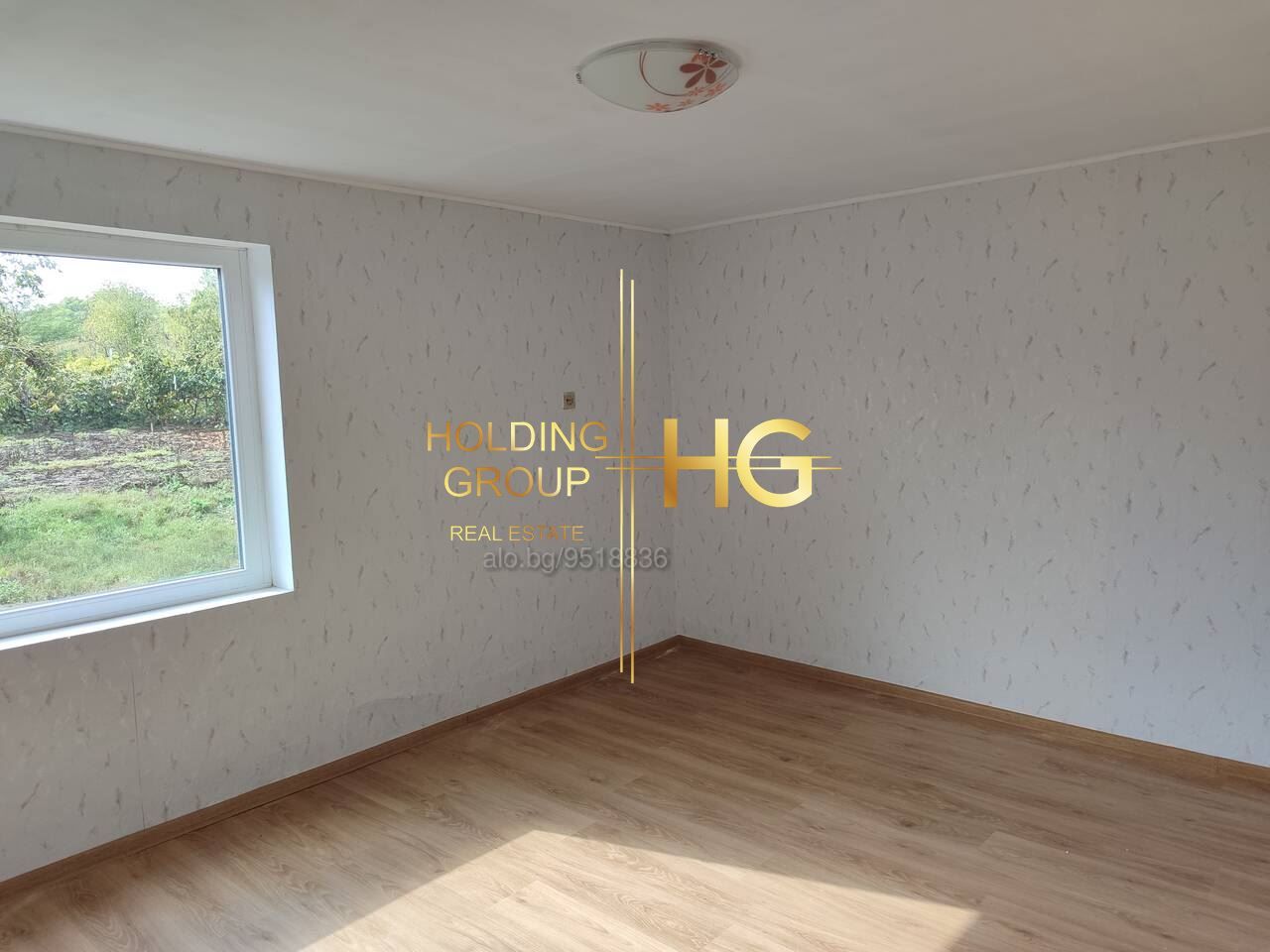Продава се Къща в с. Владимирово, Област Добрич - 100 кв.м за 430 €/кв.м - Снимка #2