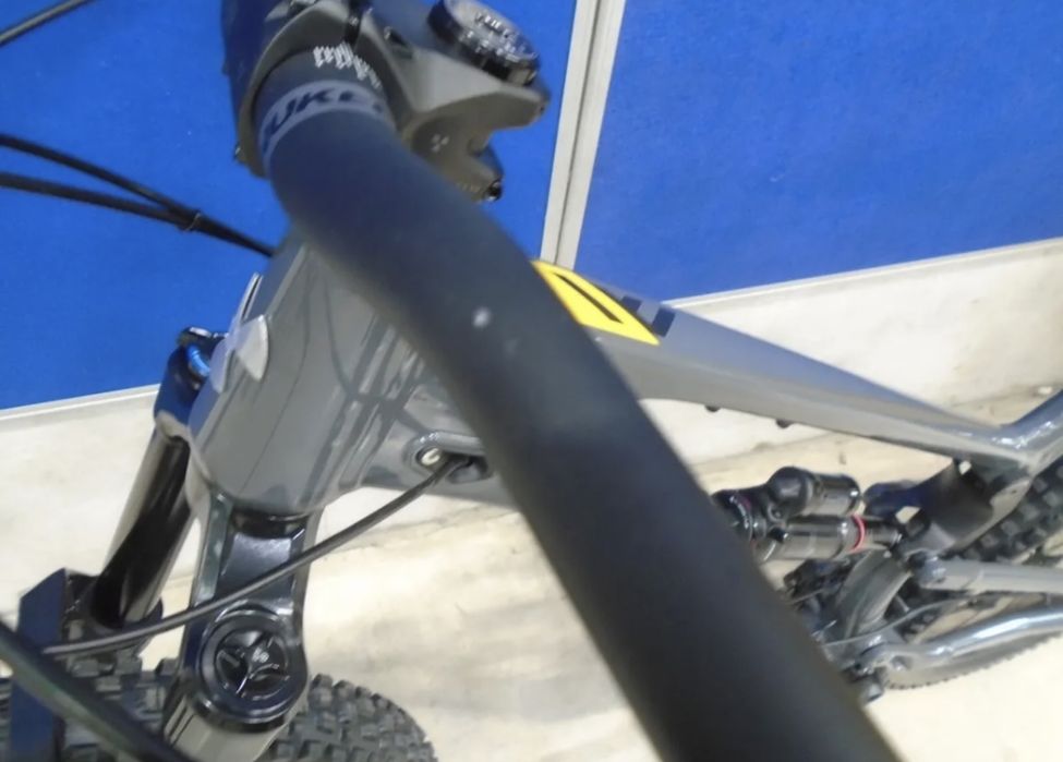 Bicicleta MTB Nukeproof Mega 290 L NOUA Canyon yeti focus merida scott