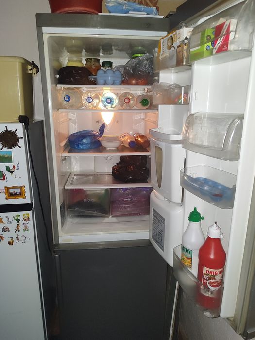 Продам холодильник