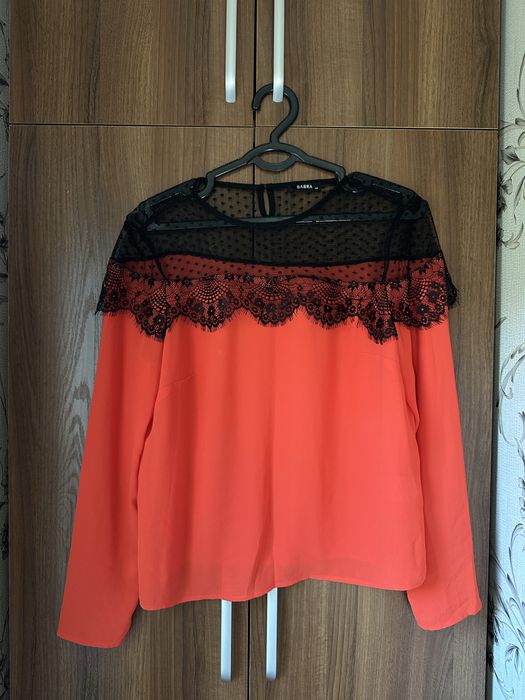 Блузка крепдешиновая, кружевная