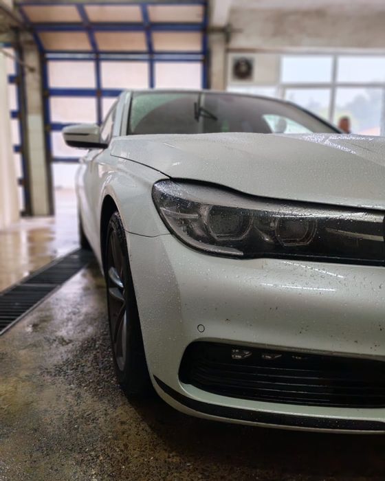 Vând BMW 730d xdrive