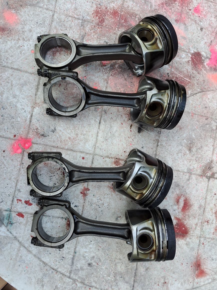 Pistoane piston cu biela complet Vw,Skoda ,Audi motor 2.0 tdi CBAB