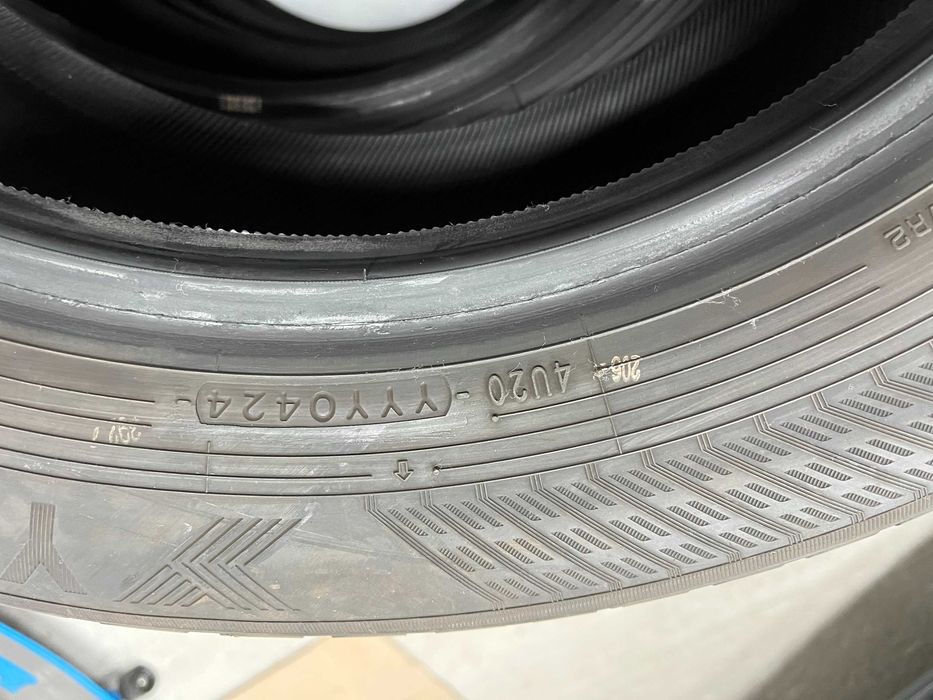 Anvelope vara/iarna 205 / 60 R 16