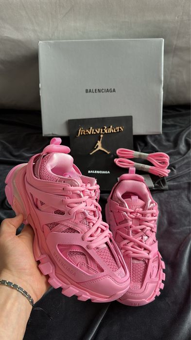 Balenciaga Track Pink size 36/37