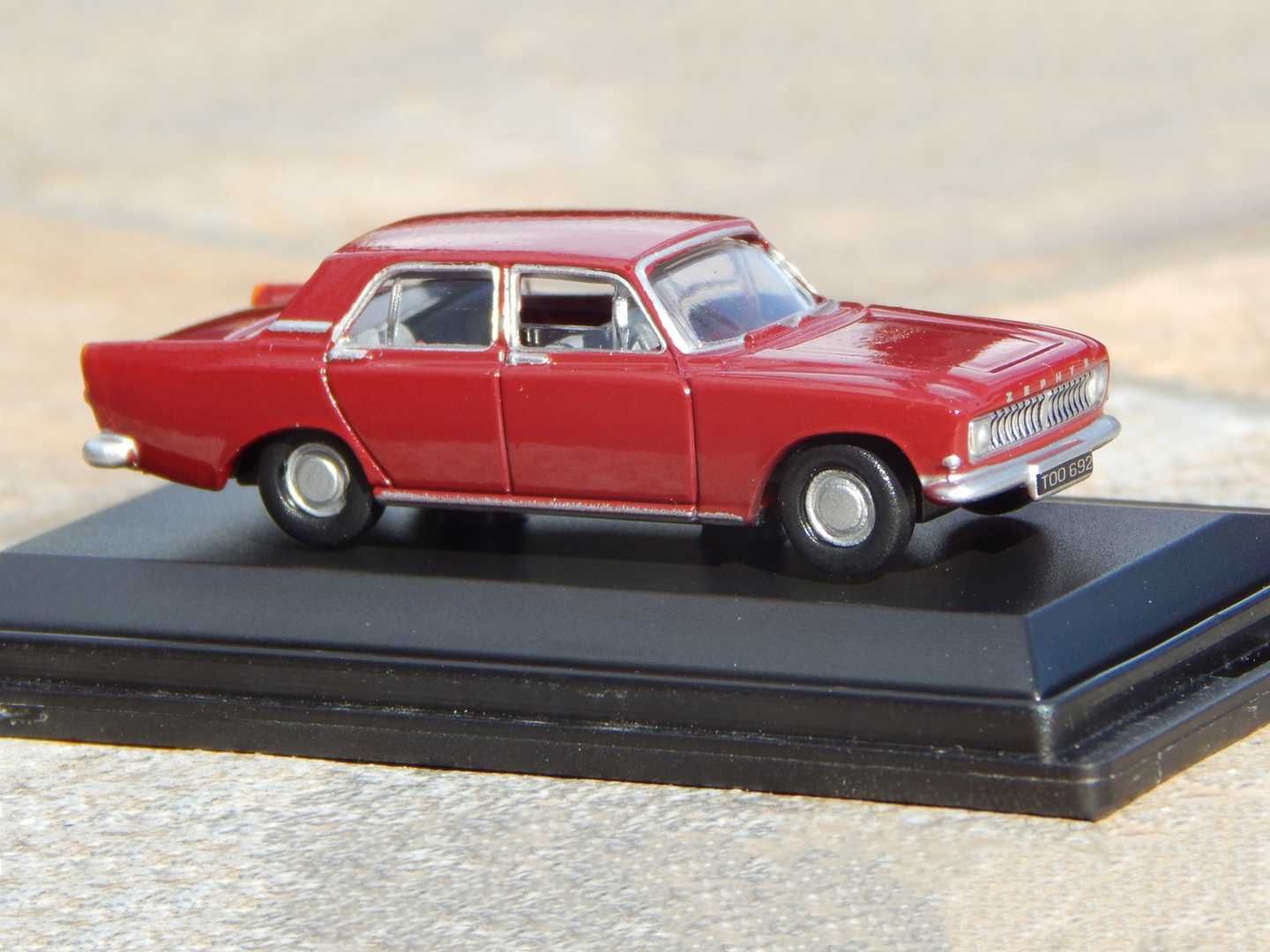 Macheta Ford Zephyr 6 Mk3 1962 sc 1:76 Oxford la vitrina