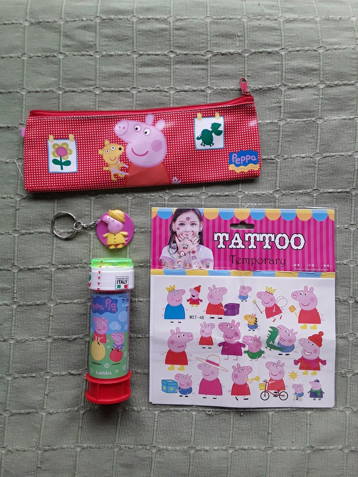 Играчки, пъзел, сортер