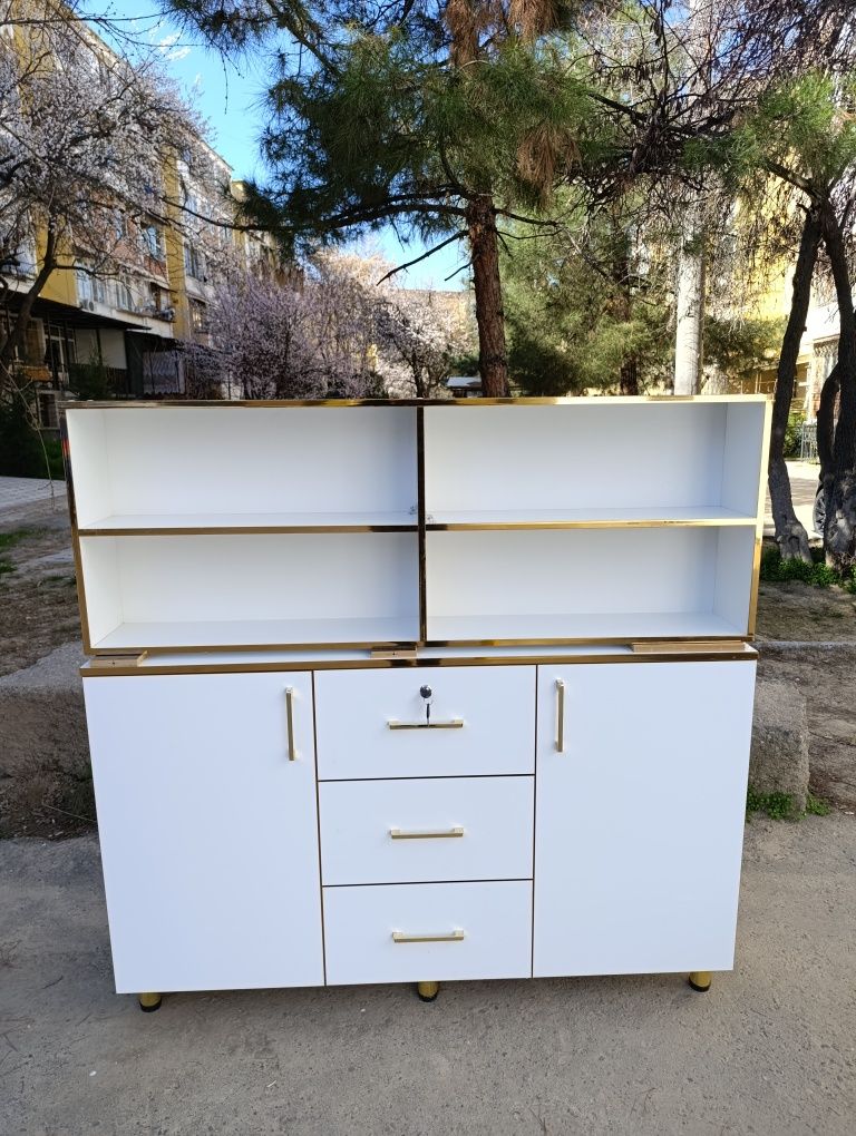 Kafolatlangan mebellar