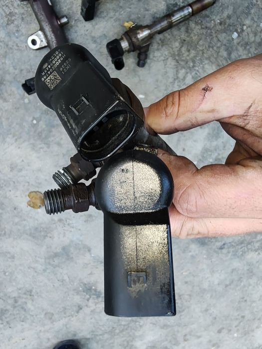 Injector Renault Laguna 3 1.5dci 300lei buc