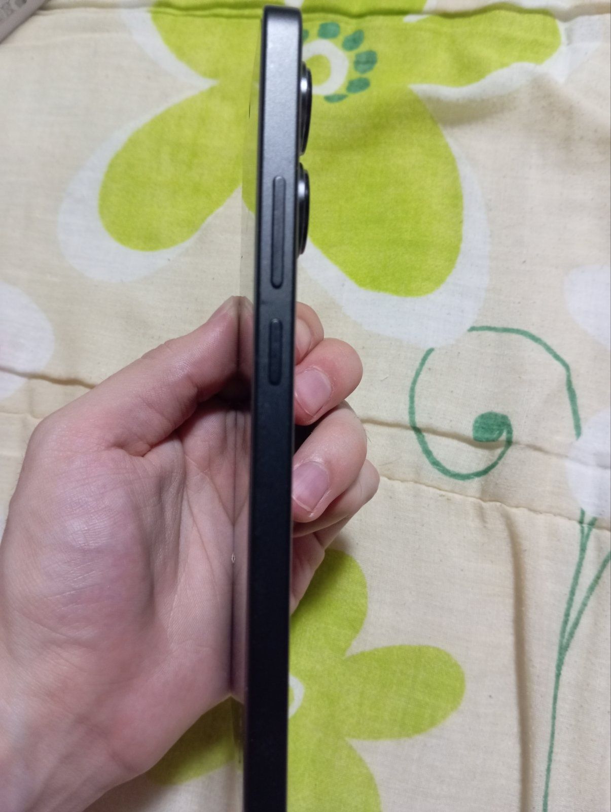 Телефон Xiaomi Redmi Note 13 6GB/256GB като нов!