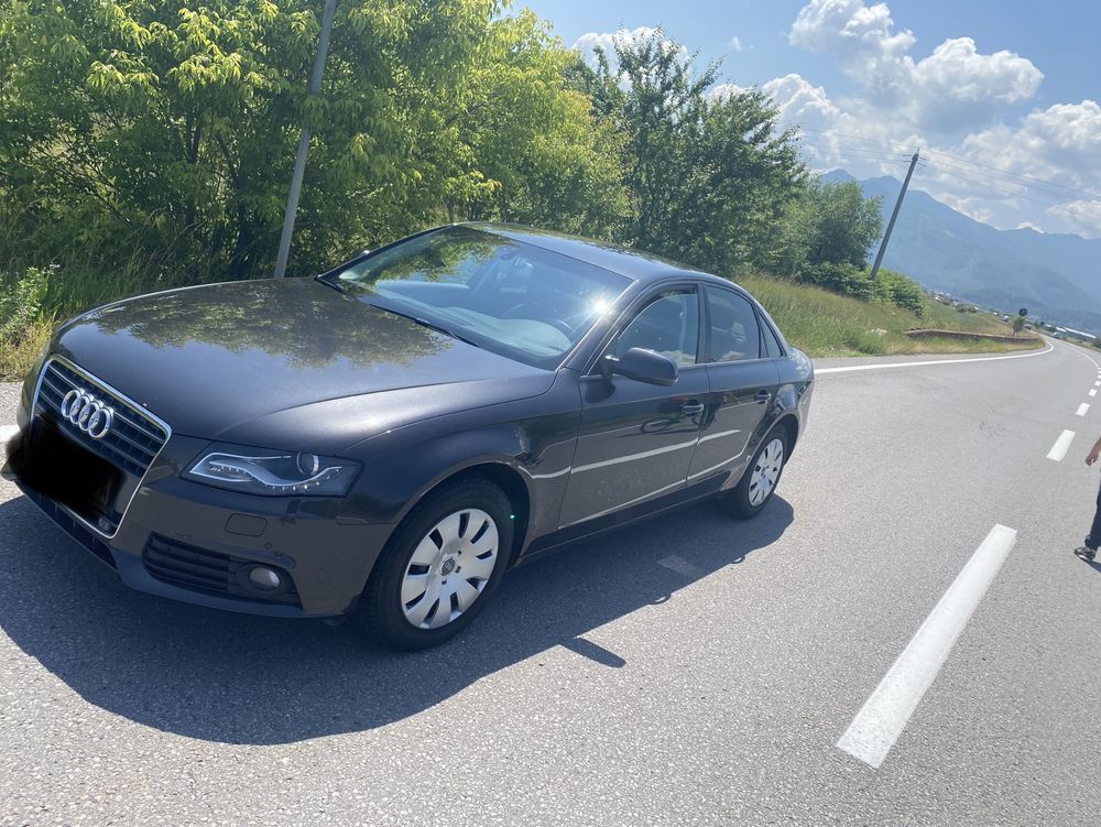 Vând Audi A4 in perfecta stare de funcționare!