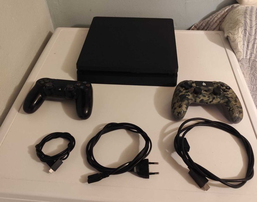 Playstation 4 Slim 1 TB КАТО НОВ !!!