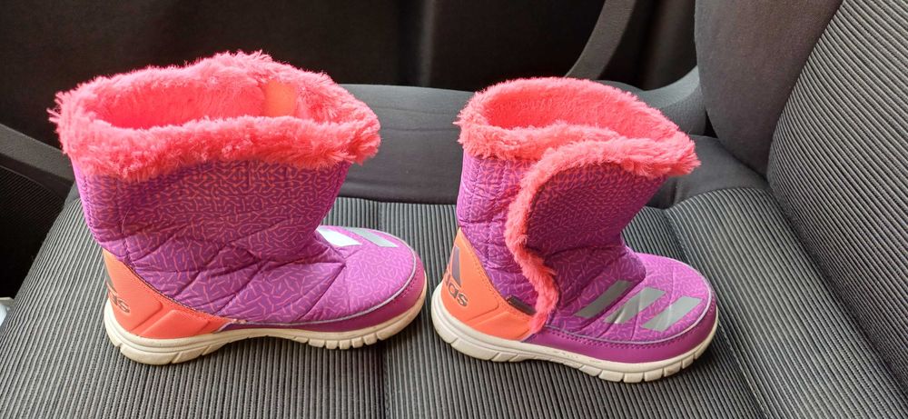 Детски ботушки ADIDAS 25N