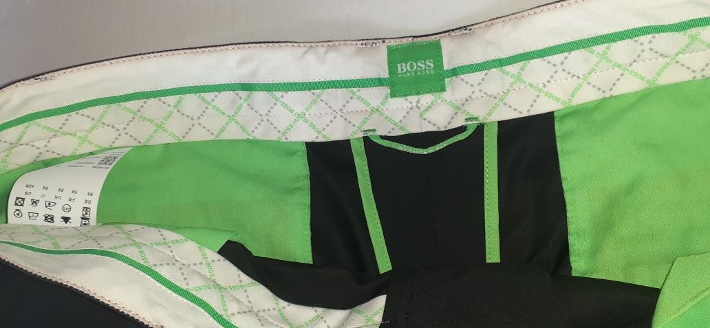 Hugo Boss pantaloni