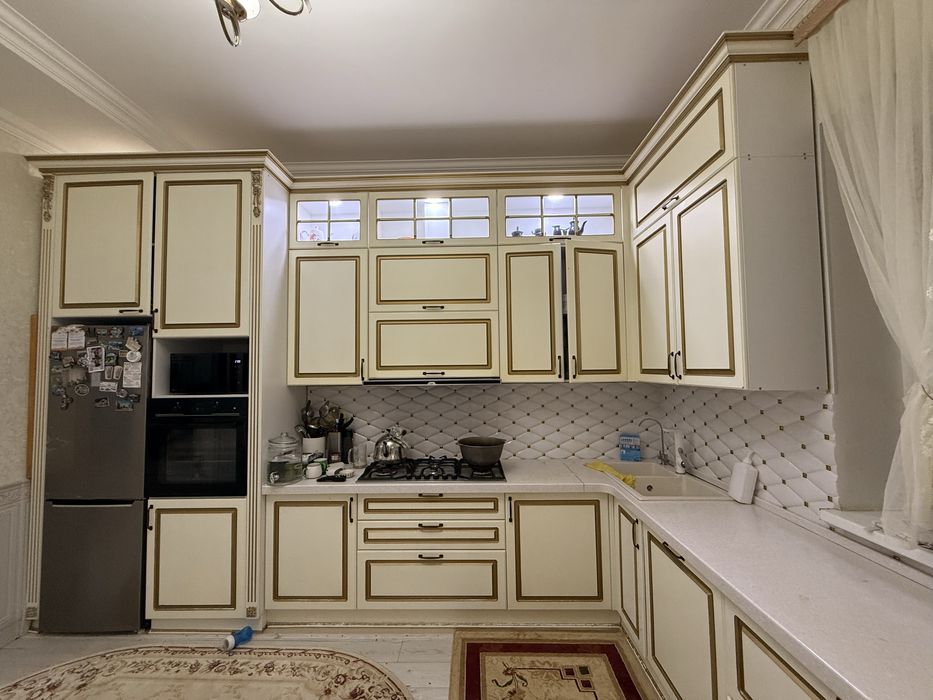 Продам готовую кухню