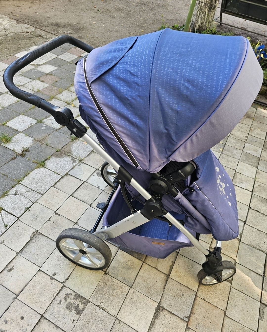 Chipolino carucior pentru copil
