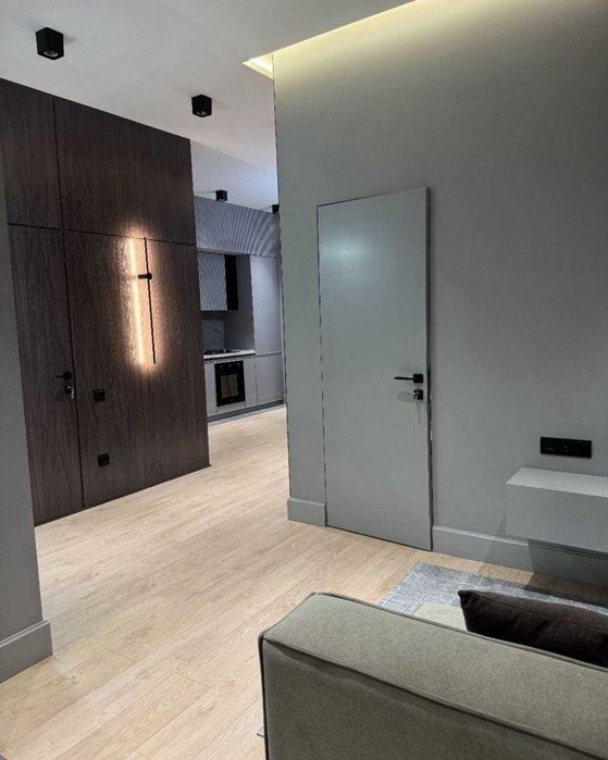 продается 2/10/10
новостройка 
ЖК O’zbegim