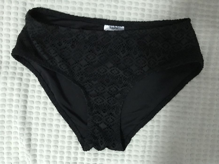 Costum baie gravide