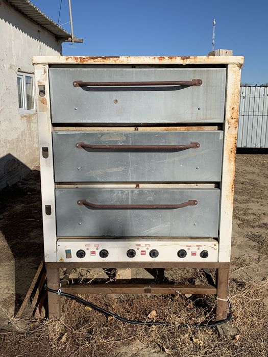 Хлебопекарная печь / Печь для выпечки