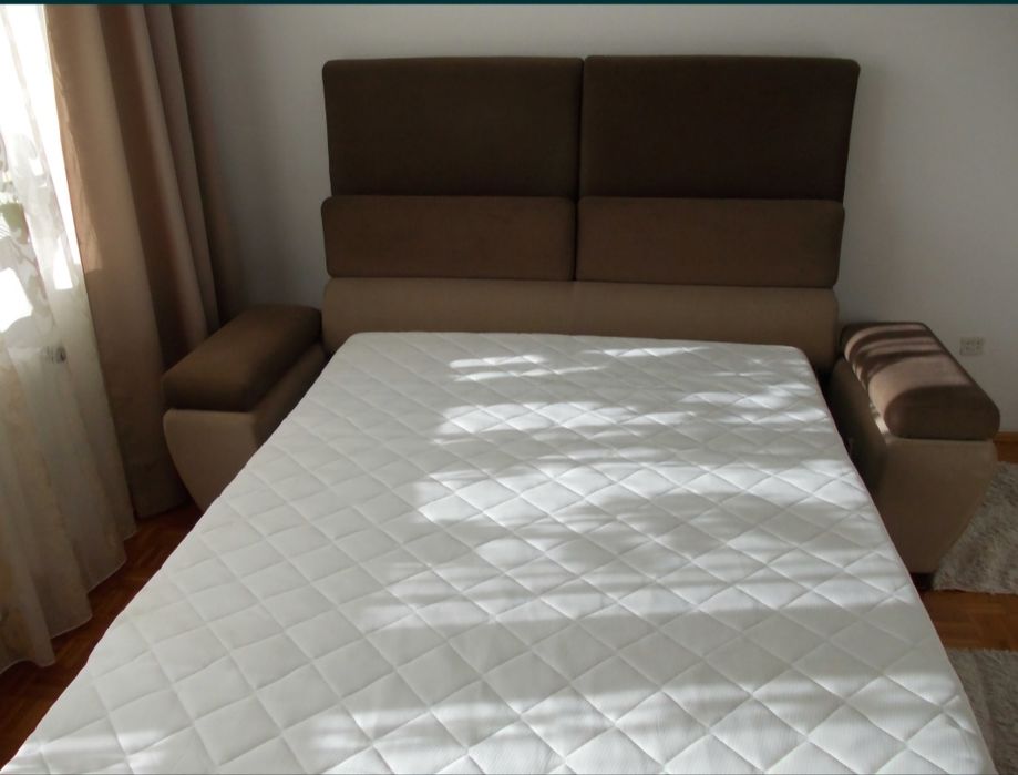 Canapea extensibila pat matrimonial  produs Nou