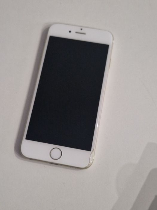 Telefon iphone pentru piese