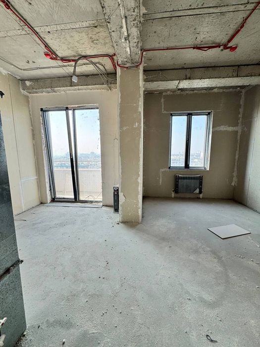 Infinity Продается 4 комнатная квартира коробка 145 школа