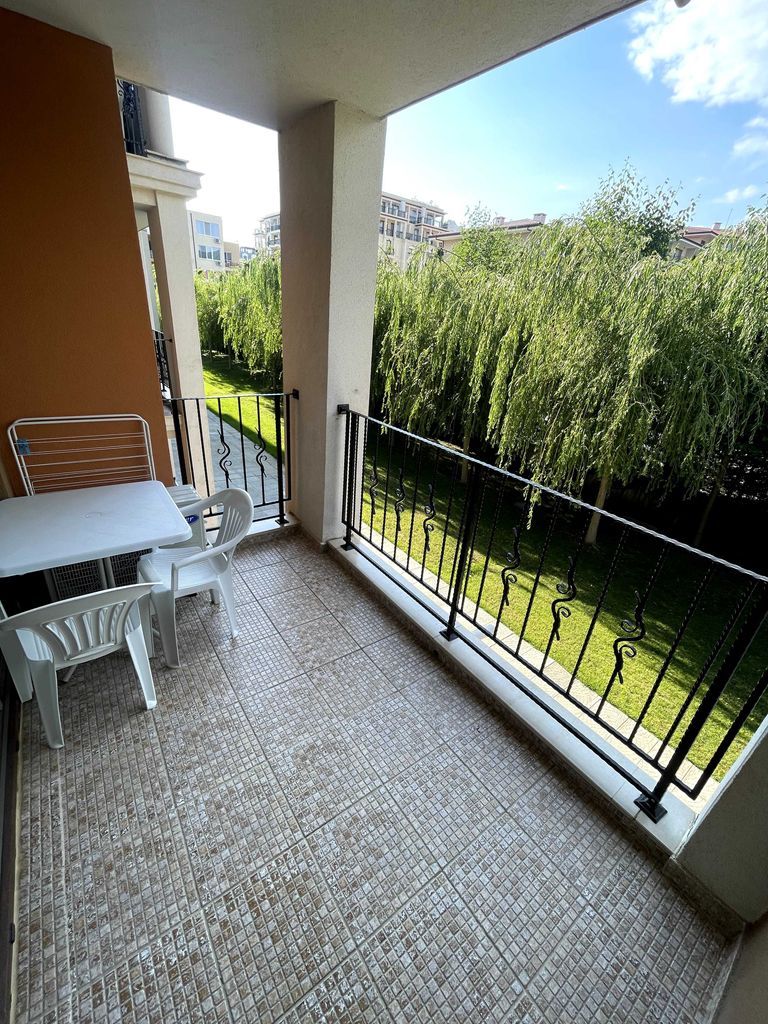 Продава се Едностаен апартамент в Свети Влас - 43 кв.м за 1977 €/кв.м - Снимка #14