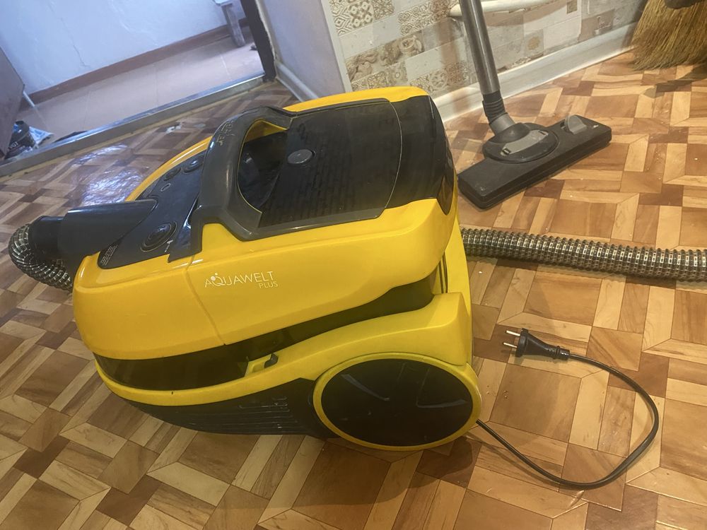 Срочно продам пылесос