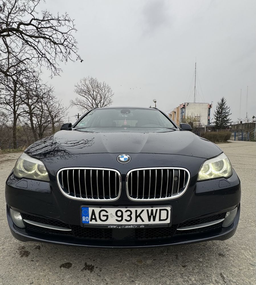 BMW seria 5 F11 Navi/Panorama/NightVision/BiXenon / 2.0 184cp