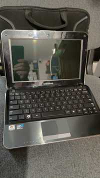 Laptop Netbook Samsung NF210 cu procesor Intel® Atom™ N550