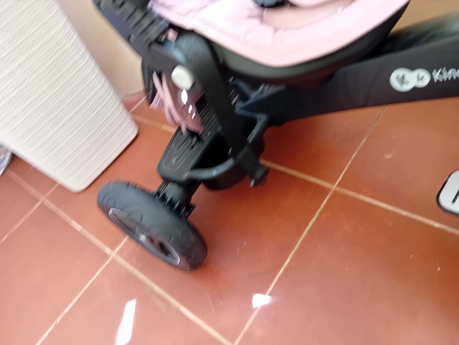 Tricicleta kinderkraft  stroller ptr copii peste 1an, din 2025