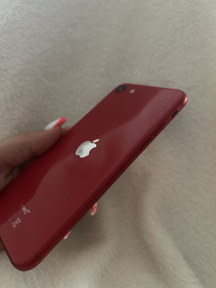 Iphone SE 2020 128GB, червен