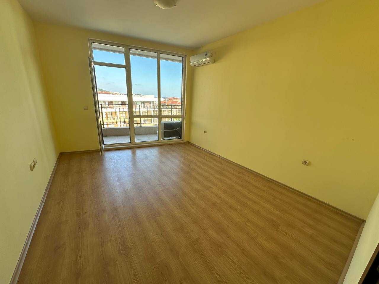 Продава се Двустаен апартамент в Свети Влас - 85 кв.м за 1177 €/кв.м - Снимка #3