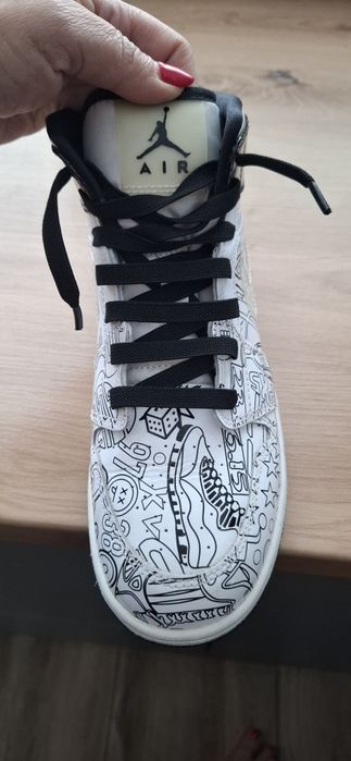 Кецове Nike Jordan 1 RETRO  38