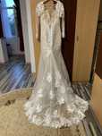 Vand rochie de mireasa marimea S culoarea sampanie