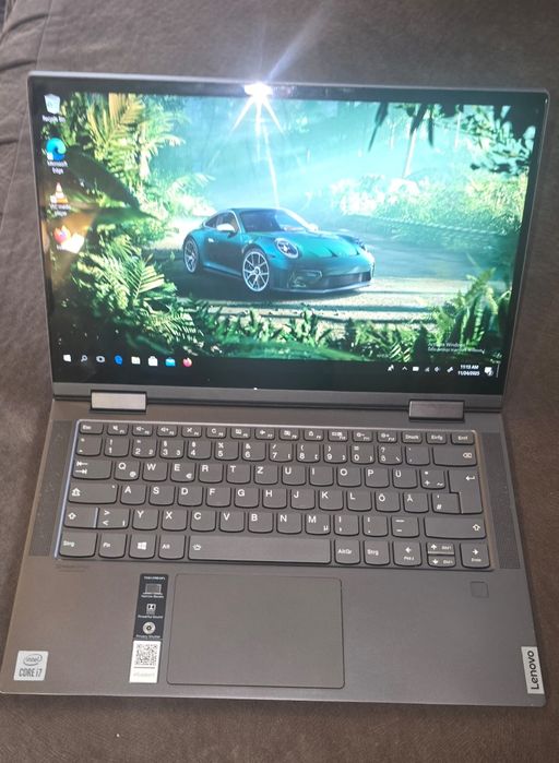 Laptop ultraslim Lenovo yoga, touchscreen,i7
