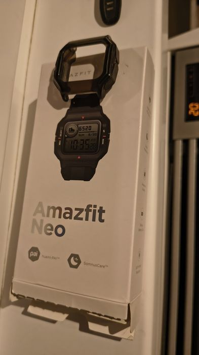 Продавам Amazfit Neo