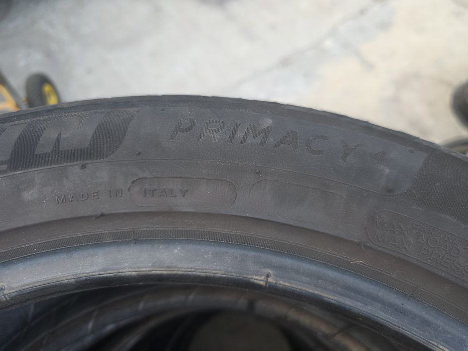 4бр Летни гуми 225 50 17 - Michelin