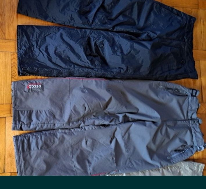 Pantaloni ski mărimea L,M,S