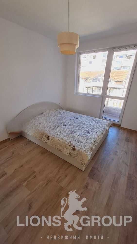 Дава се под наем Тристаен апартамент в Варна, Възраждане 1 - 77 кв.м за 612 € - Снимка #6