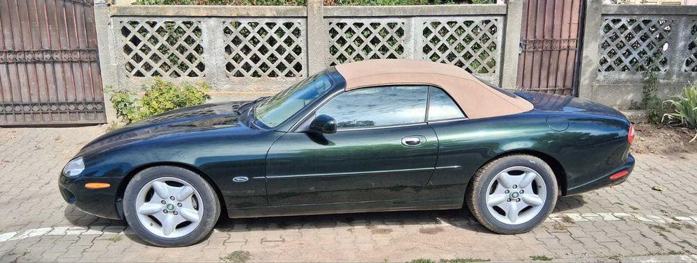 Jaguar XK8 4.0 V8 Coupé