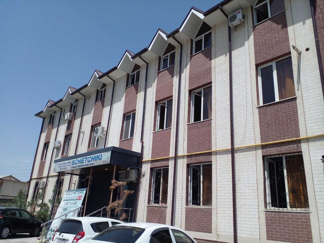 Продаю квартиру 2/2/3 возле метро Дустлик быв. Чкалова Яшнабадский р-н