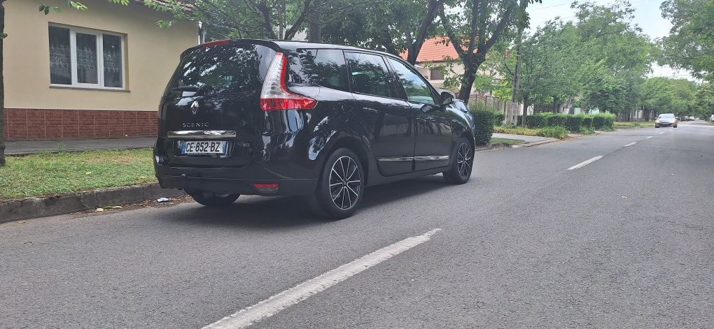 Renault Grand Scenic Bosse 1.5L.dci 110cp an 2012 euro 5