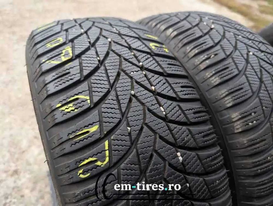 SET 2 Anvelope Iarna 215/60 R16 LASSA Snoways 4 99H